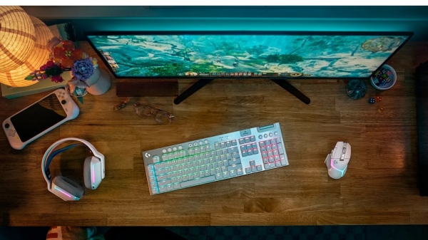 Logitech G915 X LIGHTSPEED Low-Profile Wireless Gaming Keyboard - CLICKY - BLACK - US - 2.4GHZ/BT - USB-C - EMEA