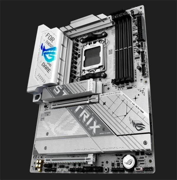 ASUS MB Sc AM5 ROG STRIX X870-A GAMING WIFI, AMD X870, 4xDDR5, 1xDP, 1xHDMI, 2xThunderbolt, WiFi