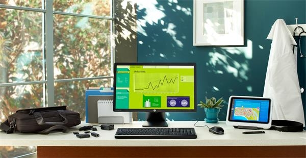 HP HDMI to VGA Adapter 