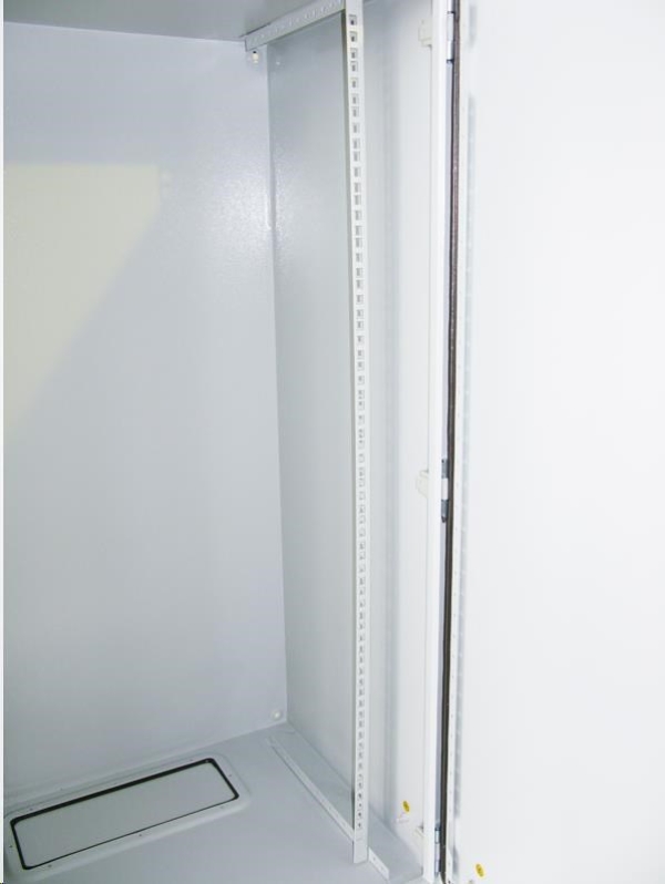 XtendLan 19" venkovní vodotěsný rozvaděč 20U 600x600, krytí IP55, nosnost 65kg, 3-bodový zámek, šedý