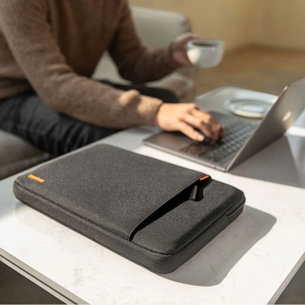 tomtoc Sleeve Kit - 16" MacBook Pro/ 15,3" MacBook Air, černá