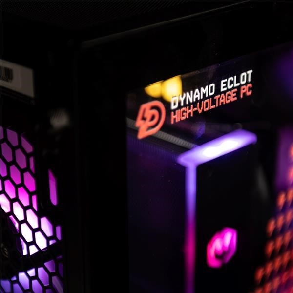 LYNX Dynamo Eclot  Ryzen 7 7800X3D 32GB 1T SSD NVMe RTX 5070 12G W11 Home