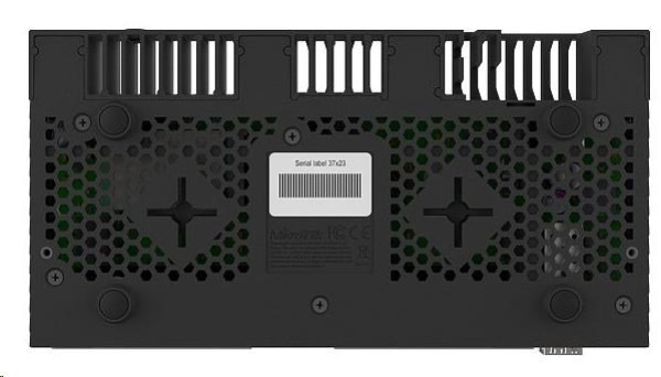 MikroTik RouterBOARDRB 4011iGS+RM, quad-core 1.4GHz CPU, 1GB RAM, 10x LAN, 1x SFP+, vč. L5 licence