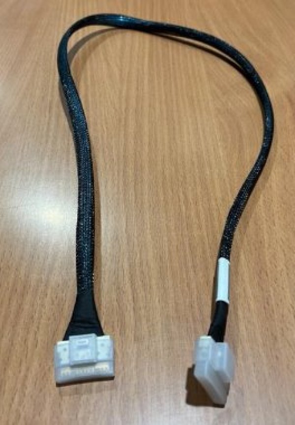 Supermicro Slimline x8 (STR) to Slimline x8 (STR),82CM,85 OHM?v=1762209607