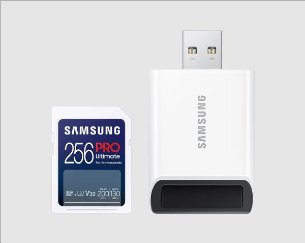 Samsung SDXC 256GB PRO ULTIMATE + USB adaptér