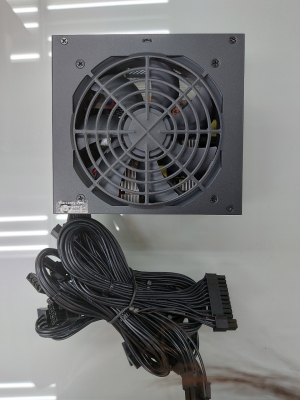 In-Win zdroj B65E  650W Bronze